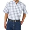 Wrangler Men's George Strait Navy Plaid Short Sleeve Buttondown