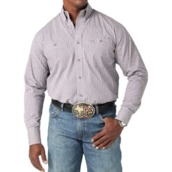 Wrangler Men's Two Pocket Button Down