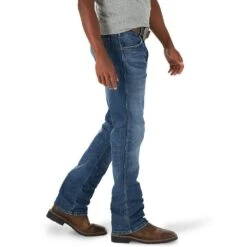 Wrangler Men's Retro Green Jean 77 Slim -Western Wardrobe Sales Store 77MWPME 2